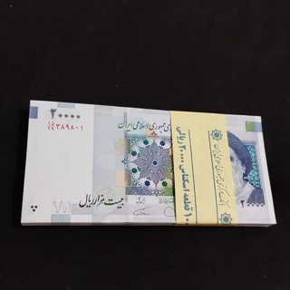 بسته اسکناس ۲۰۰۰۰ ریالی دژ پسند همتی شماره خوب