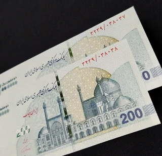 جفت ایران چک ۲۰۰,۰۰۰ تومانی | طرح چوگان امضاء همتی | شماره تکرار | سوپر بانکی UNC